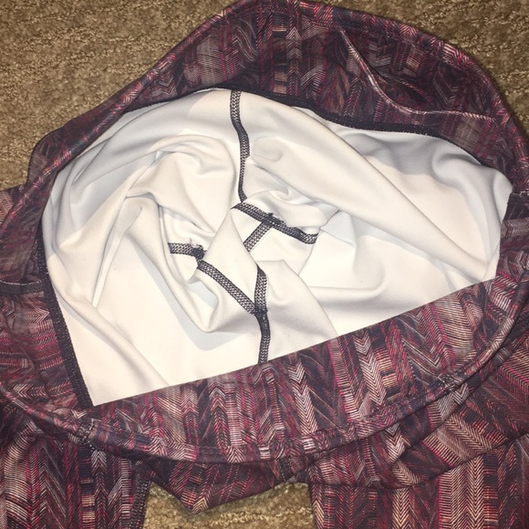 💋 Like new Fabletics leggings - Picture 8 of 8